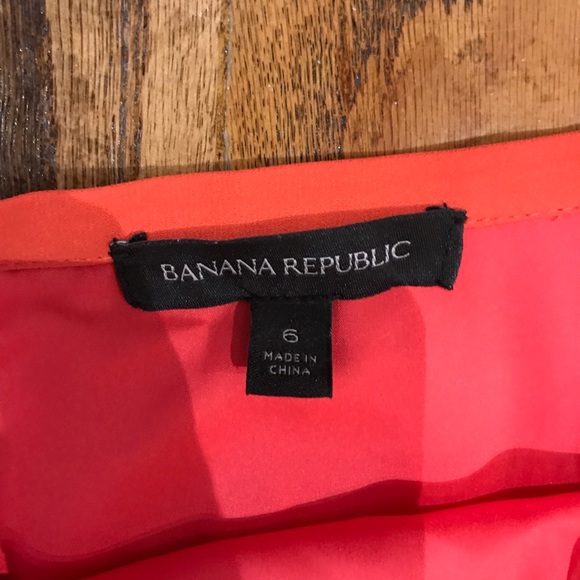 Banana Republic Ruffle Skirt 6 - Picture 5 of 5